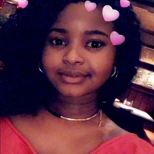 Meet your Posher, Sakima